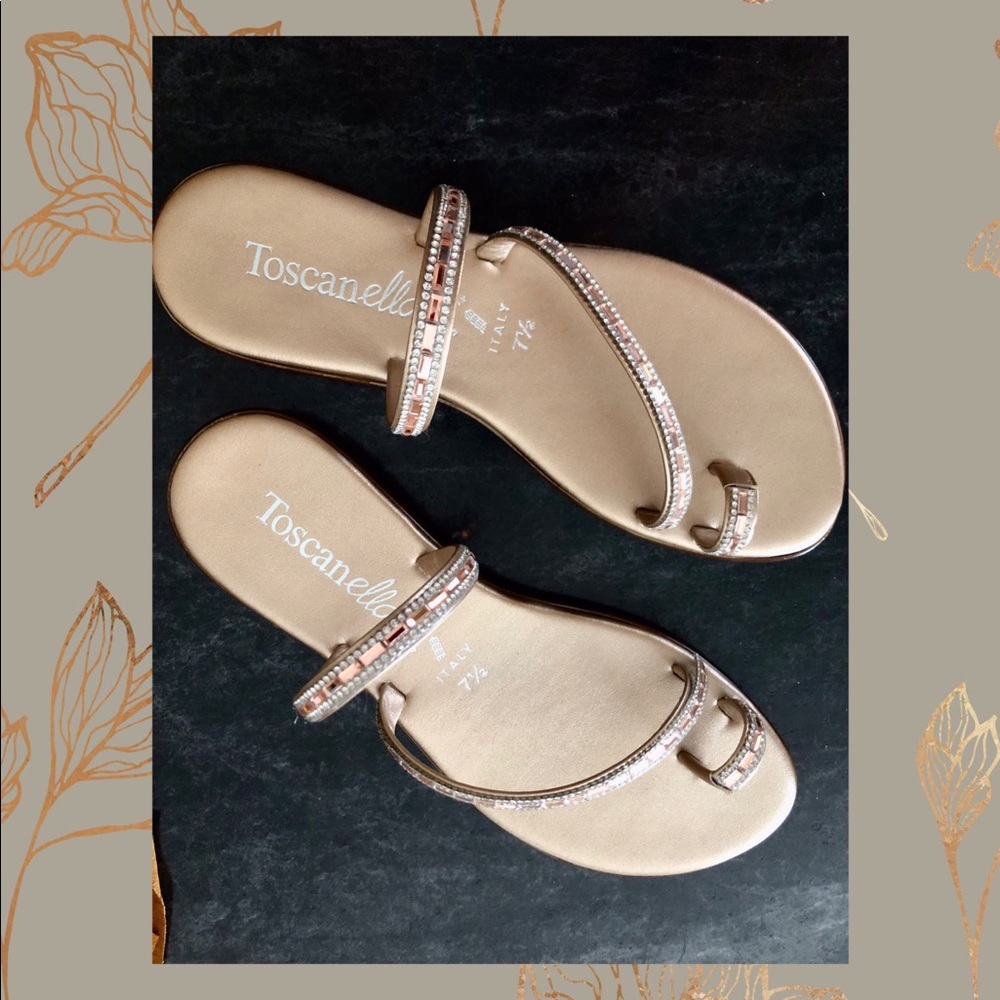 🔴 CLEARANCE 🔴 GOLD RHINESTONE TOSCANELLA SANDALS